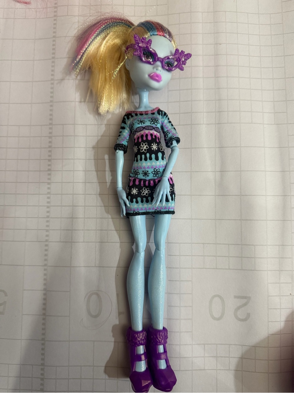 Monster high geek shriek abbey